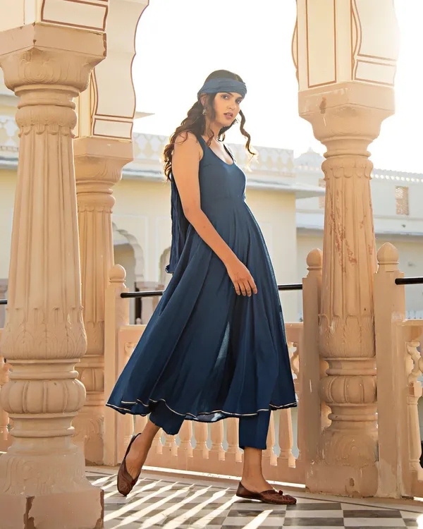 Navy_Blue_Solid_Royal_Mulmul_Anarkali_Suit