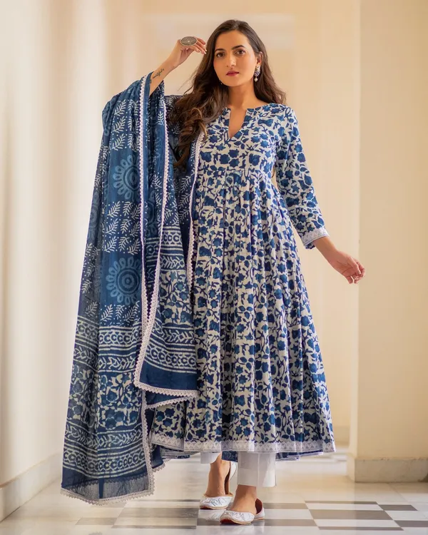 Navy_Blue_Dabu_Print_Anarkali_Suit