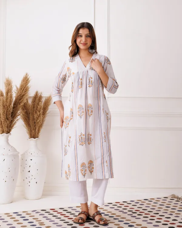 White_Gathe_Handblock_Printed_Cotton_Kurti