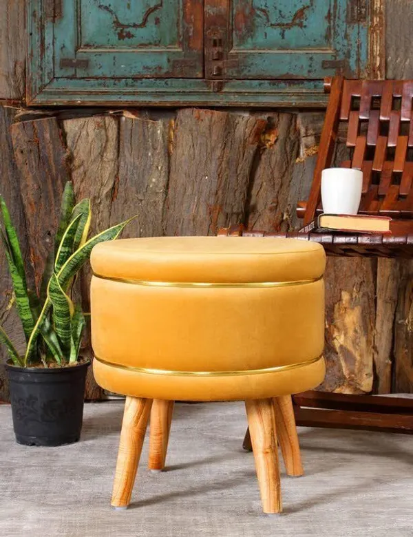 Premium_stool_for_room