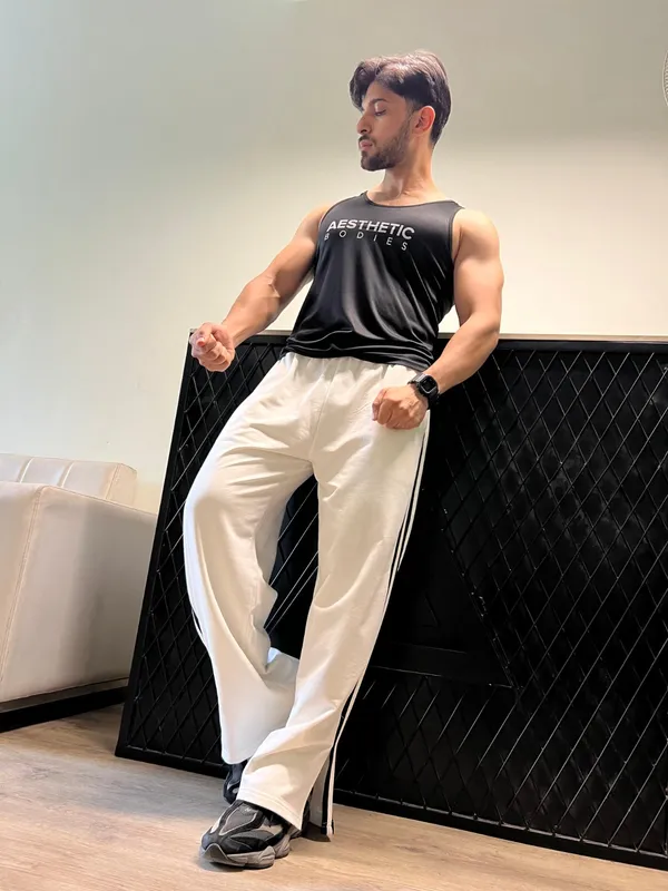 Mens_Stringer_Black