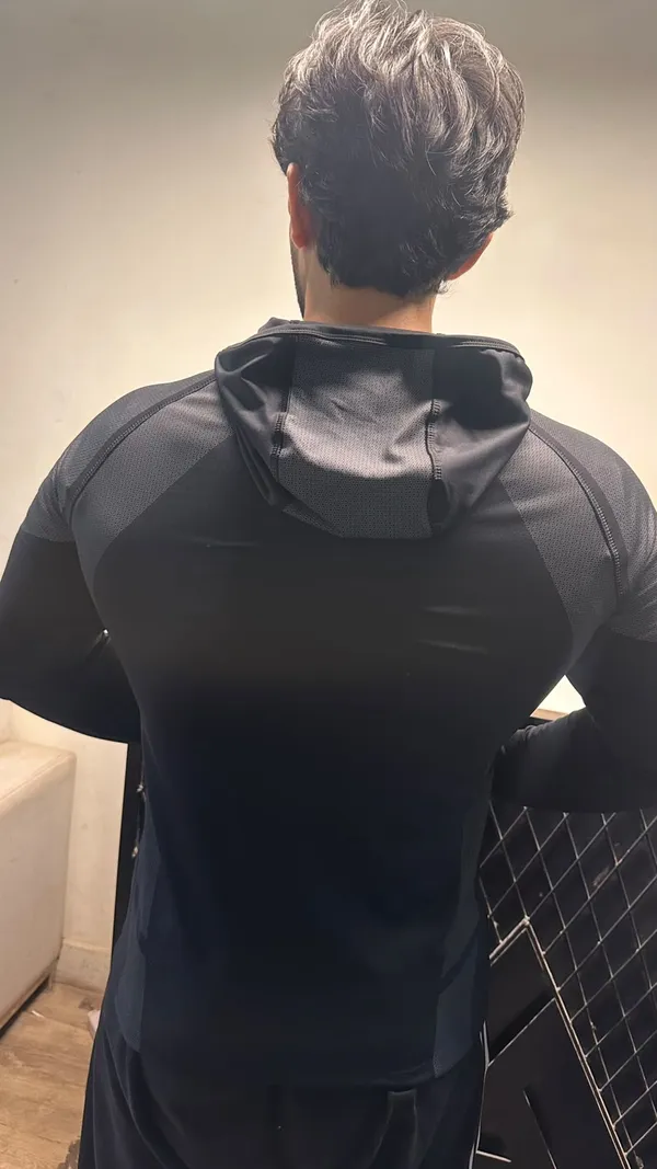 Black_Printed_Printed_Zipper_Compression_Hoodie