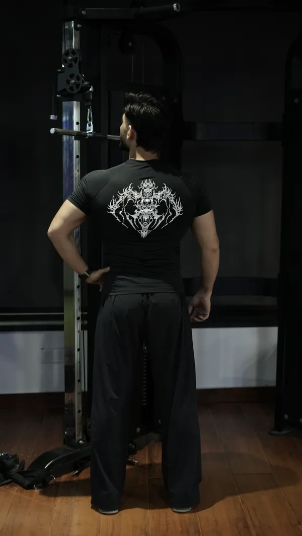 Shadow_Drip_Series_:_Black_N_White-Blood_Ritual_Compression_T_Shirt