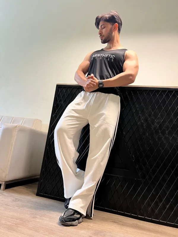 Mens_Stringer_Black