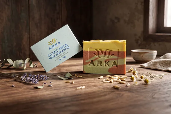 VUNAI_Goat_Milk_Handmade_Soap_for_Gentle_Cleansing,_100_g