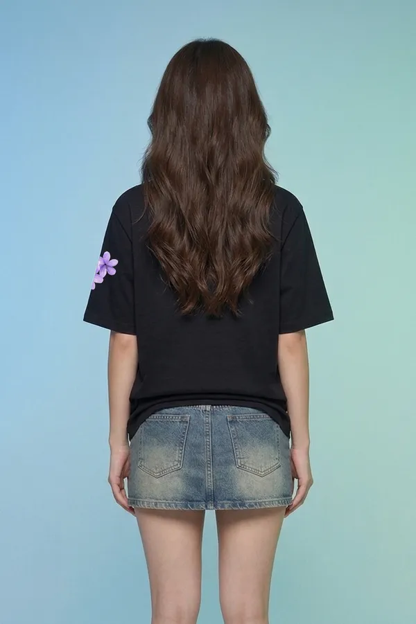 Black_Cotton_Graphic_Print_Oversized_T_Shirt_For_Women