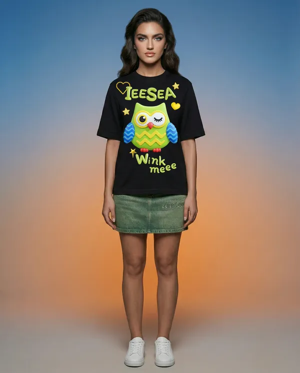 Black_Cotton_Graphic_Print_Oversized_T_Shirt_For_Women
