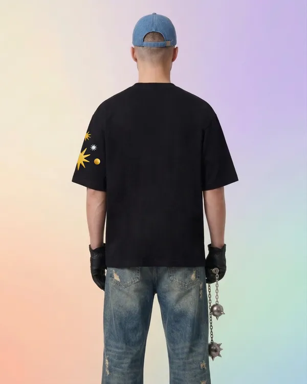Black_Cotton_Graphic_Print_Oversized_T_Shirt_For_Men