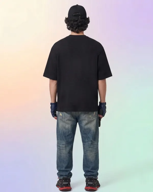 Black_Cotton_Graphic_Print_Oversized_T_Shirt_For_Unisex