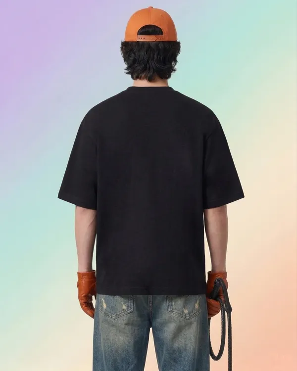 Black_Cotton_Graphic_Print_Oversized_T_Shirt_For_Men