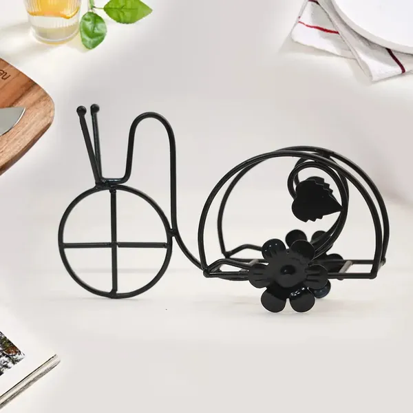 Black_Iron_Rickshaw_Napkin_Holder_Handmade_Table_Decor