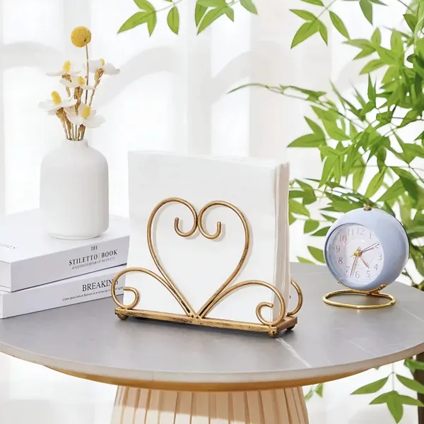 Decorum_Love_Curve_Tissue_Stand_Romantic_Gold_Design