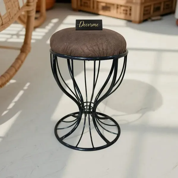 Elegant_Curved_Iron_Stool_Warm_Ivory