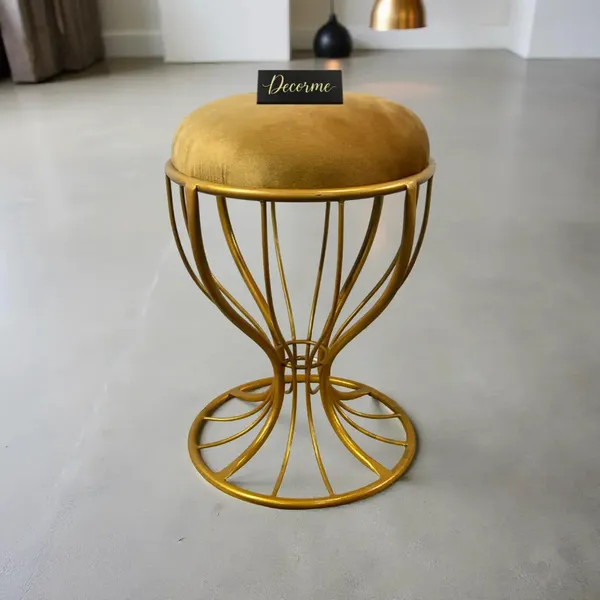 Elegant_Curved_Iron_Stool_Golden_Warm_Ivory