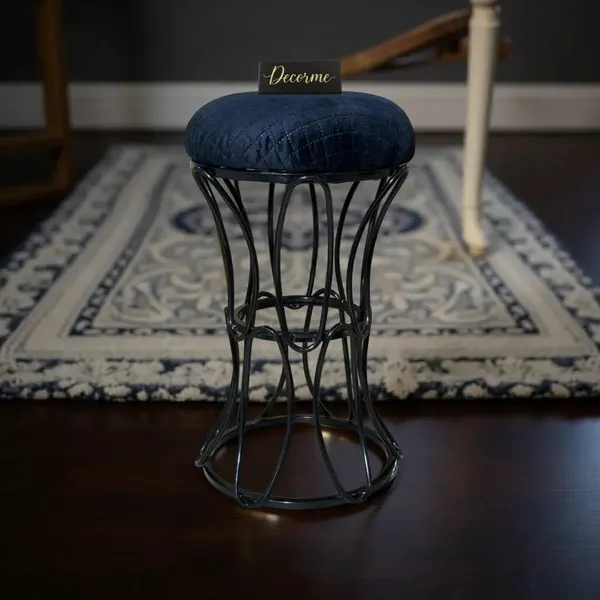 Modern_Hourglass_Iron_Frame_Stool_Warm_Ivory