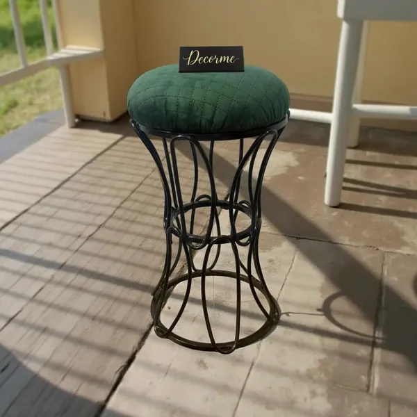 Modern_Hourglass_Iron_Frame_Stool_Warm_Ivory