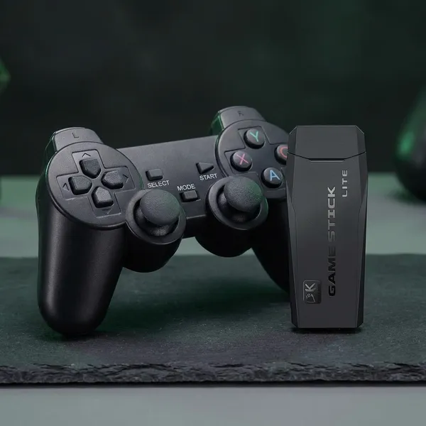 M8_Black_Game_Video_Console_With_Set_of_2_Dual_Wireless_Controllers_|_USB_Plug_In_|_Up_to_10_meters_of_wireless_control