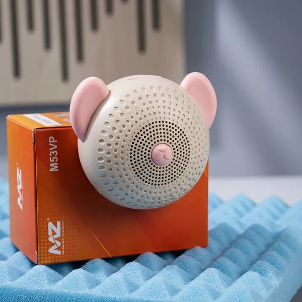 Peach_Bear_Shaped_Bluetooth_Speaker