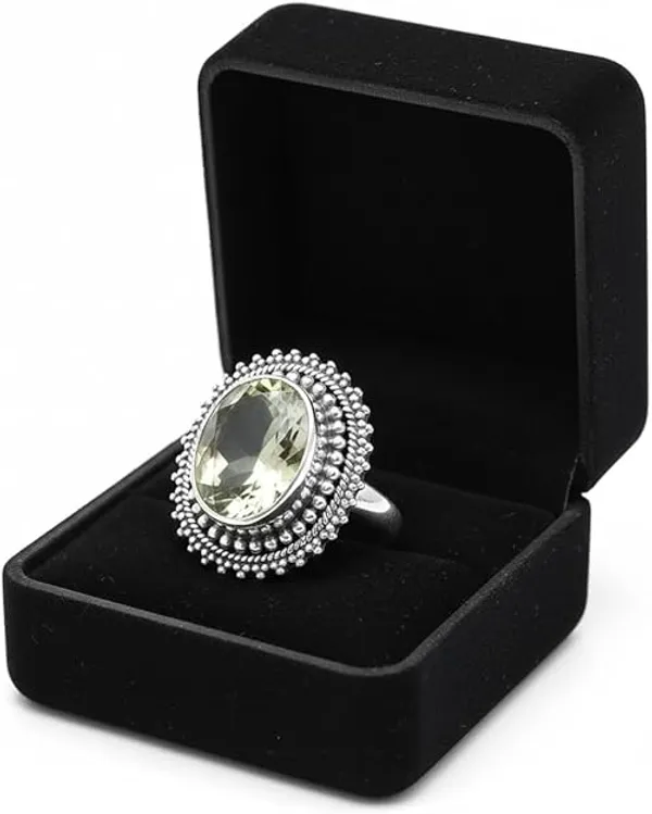 Light_Mint_Green_And_Silver_Premium__Gemstone_Ring_For_Women