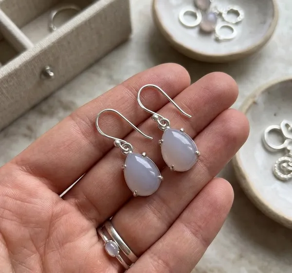 JUS_925_Sterling_Silver_Moonstone_Dangle_Earrings_for_Women_Oval_Cabochon_Natural_Gemstone_Drop_Earrings_Handmade_Minimalist_Artisan_Silver_Everyday_Fashion_June_Birthstone_Jewelry