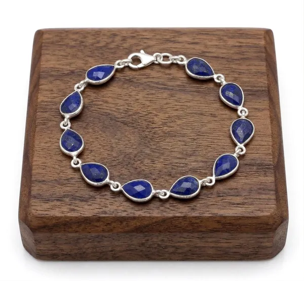 Natural_Lapis_Lazuli_Premium_Bracelet_For_Women