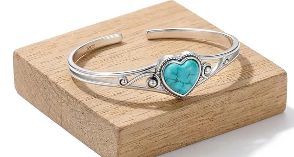 Blue_And_Silver_Premium_Bracelet_For_Women