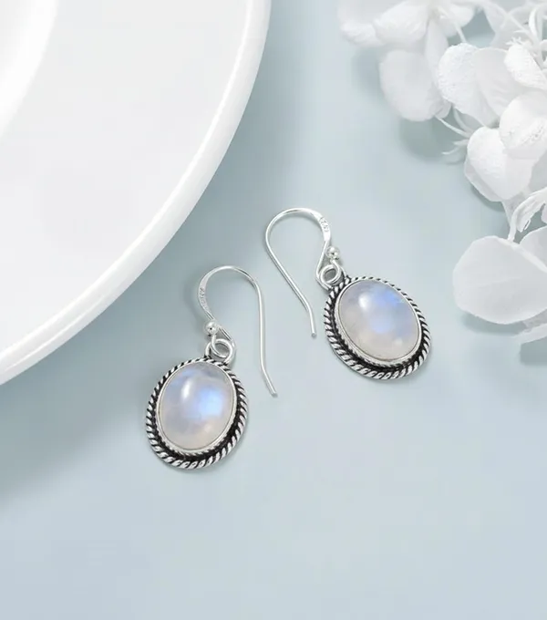 Moonstone_Gemstone_Handmade_Silver_Premium_Earring_For_Women