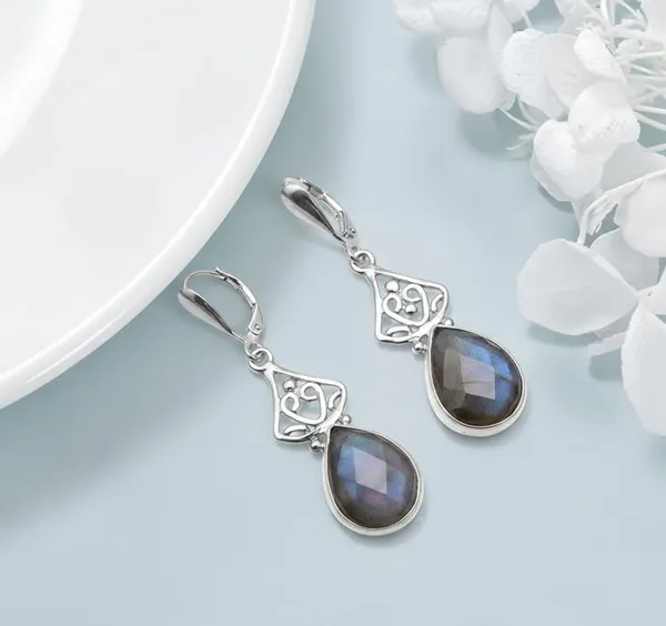 Natural_Labradorite_Teardrop_Earrings_for_Women_925_Sterling_Silver_Faceted_Pear_Gemstone_Dangle_Earrings,_Handmade_Leverback_Jewelry