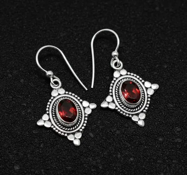 JUS_925_Sterling_Silver_Garnet_Dangle_Earrings_for_Women_Natural_Red_Garnet_Oval_Gemstone_Handmade_Vintage_Boho_Drop_Earrings_January_Birthstone_Jewelry