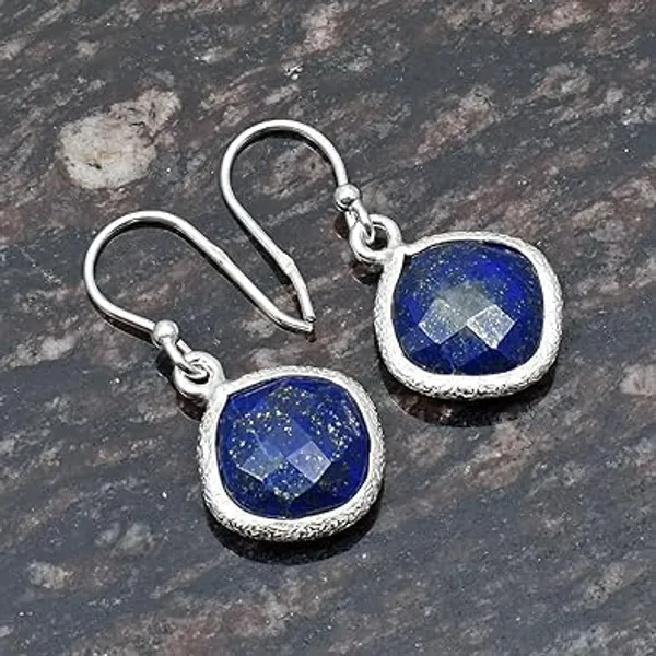 Natural_Lapis_Lazuli_Gemstone_Blue_And_Silver_Premium_Earring_For_Women
