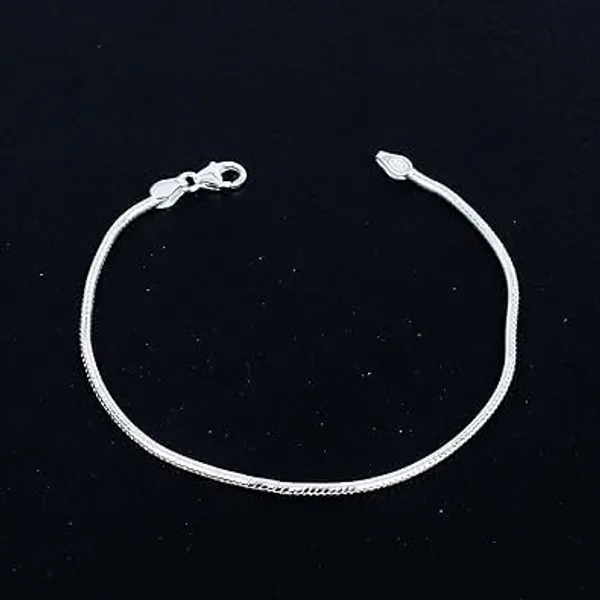Snake_Chain_Bracelet_–_8_Inch_Classic_Italian_Style_Smooth_Link_Bracelet_for_Women_&_Men_Solid_Silver_Jewelry_with_Lobster_Clasp