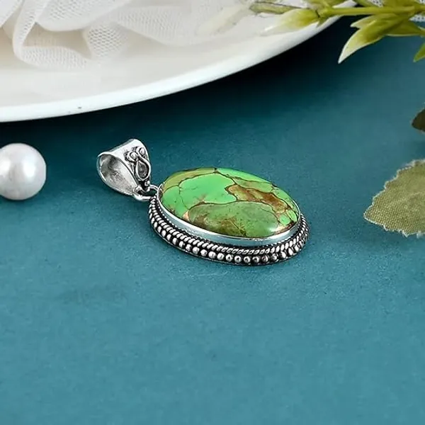 JUS_Green_Turquoise_Pendant_in_925_Sterling_Silver_Natural_Oval_Green_Turquoise_Statement_Pendant_with_Copper_Matrix,_Handmade_Boho_Gemstone_Jewelry