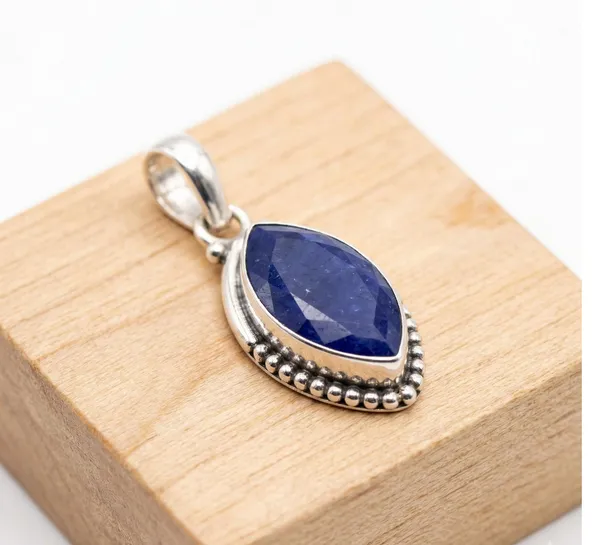 Natural_Pendant_Necklace_Handmade_Jewelry_Minimalist_Boho_Gemstone_Pendant