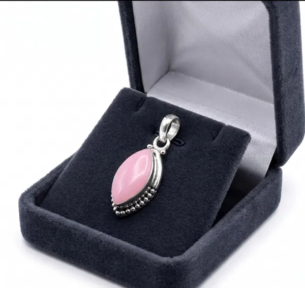 Natural_Rose_Quartz_Gemstone_Peandant_Silver_Premium_Charm_For_Women