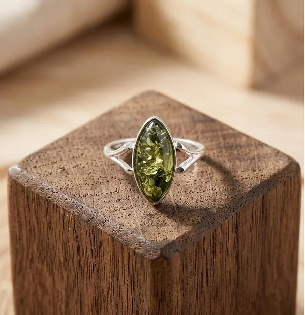 JEWEL_UP_BY_SARITA_Green_Amber_Gemstone_Ring_Handmade_Sterling_Silver_Ring_Marquise_Shape_Amber_Statement_Ring_Minimalist_Crystal_Jewelry_Adjustable_Gemstone_Ring