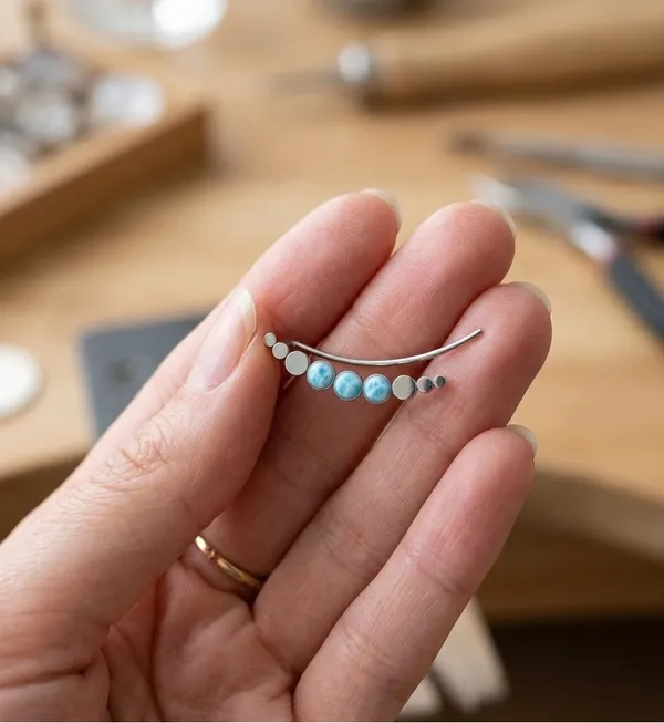 Silver_Ear_Climber_Cuff_Earring_with_Blue_Larimar-Inspired_Stones_–_Curved_Cartilage_Ear_Crawler,_Minimalist_Geometric_Ear_Wrap,_Lightweight_Statement_Jewelry_for_Women