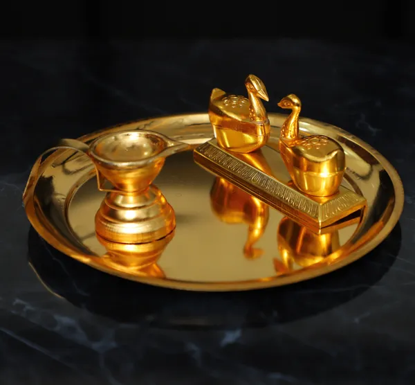 Chhariya_Crafts_Bhaiya_Bhabhi_Rakhi_Combo_Set_1_Pooja_Thali,_Chawal_Roli_Pack,_1_Designer_Lumba,_3_Rakhi_Assorted,_Gold,_Gold_Finish,_Jute,_Kundan,_Mauli_Thread,_Pearl,_Yarn_Thali,_Rakhi,_Showpiece,_Chawal_Roli_Pack__Set_(1_Thali,_1_Kumkum_box,_1_Diya,_Chawal_Roli_Pack,_1_Designer_Lumba,_3_Rakhi)