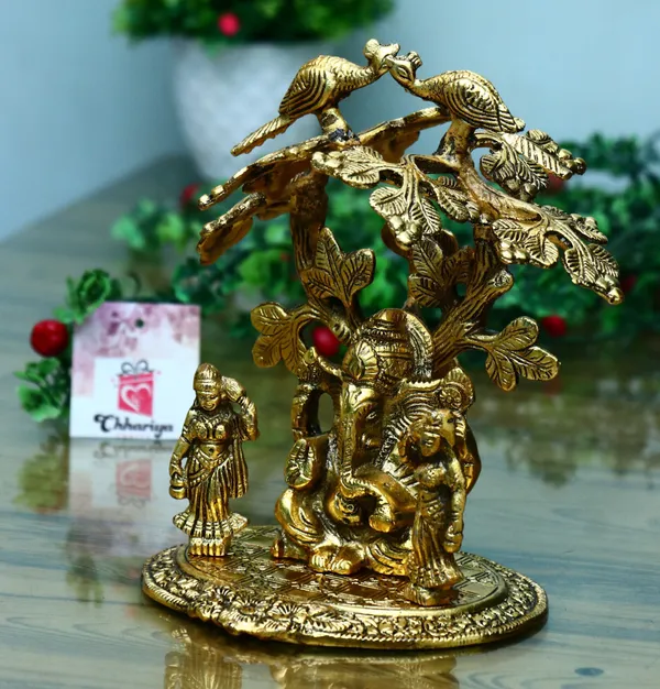 Chhariya_Crafts_Designer_Bhaiya_Bhabhi_Rakhi_Combo_Gift_Set_Assorted,_Gold_Finish,_Jute,_Pearl,_Plastic_(PVC),_Zardosi_Rakhi,_Showpiece,_Lumba,_Chawal_Roli_Pack__Set_(1_Metal_Ganesh_Murti,_1_Chawal_Roli_Pack,_1_Designer_Lumba,_3_Designer_Rakhi)