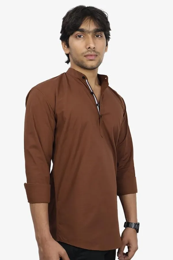 Brown_Cotton_Blend_Slim_Fit_Short_Kurta_Solid_Linen_Kurta_Mandarin_Collar_Full_Sleeve_For_Men