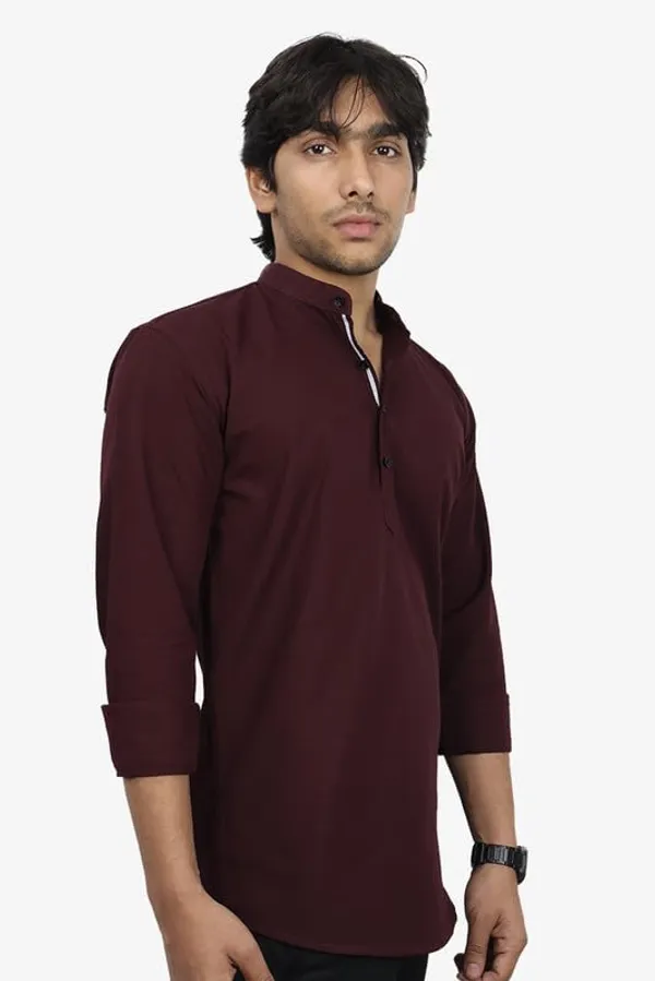 Maroon_Cotton_Blend_Slim_Fit_Short_Kurta_Solid_Linen_Kurta_Mandarin_Collar_Full_Sleeve_For_Men