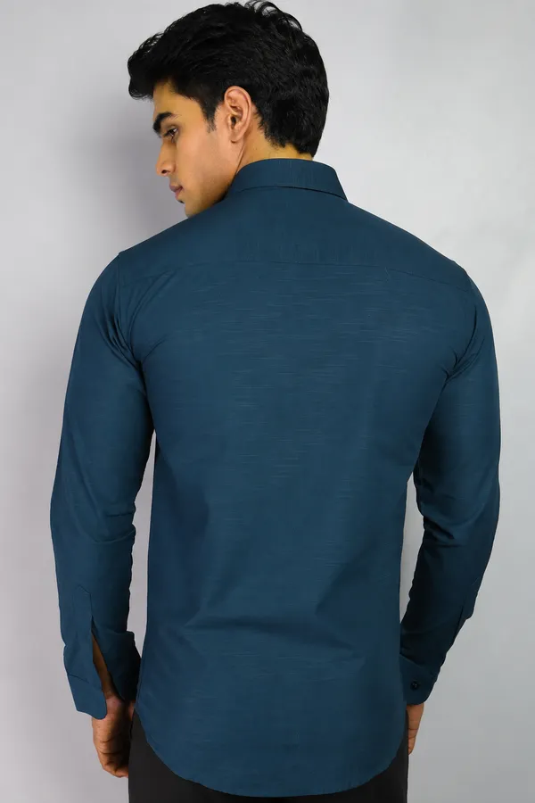 Dark_Peacock_Blue_Cotton_Blend_Slim_Fit_Casual_Shirt_Solid_Linen_Full_Sleeve_For_Men