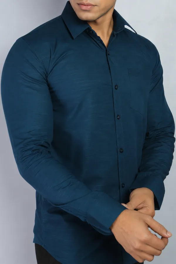 Dark_Peacock_Blue_Cotton_Blend_Slim_Fit_Casual_Shirt_Solid_Linen_Full_Sleeve_For_Men