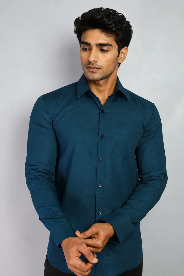 Dark_Peacock_Blue_Cotton_Blend_Slim_Fit_Casual_Shirt_Solid_Linen_Full_Sleeve_For_Men