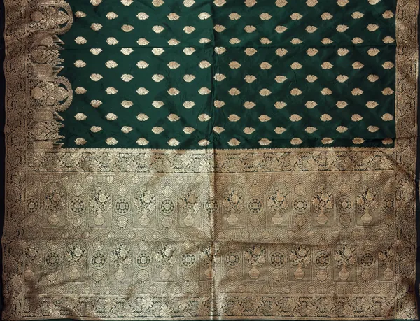 Green_Silk_Saree