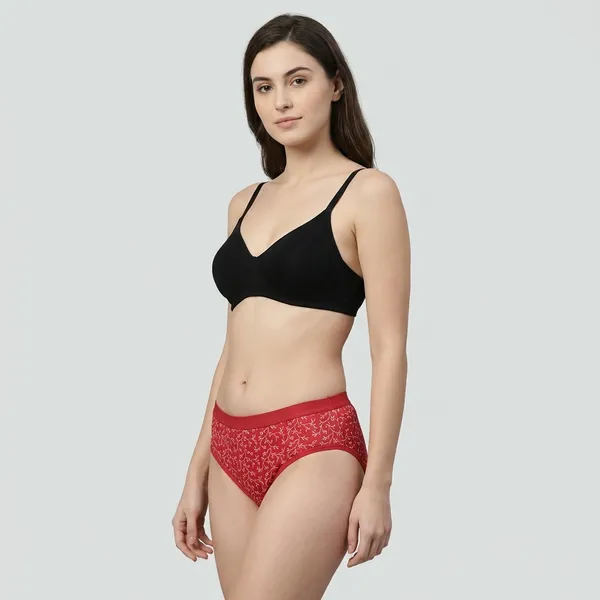 Red_Poly_Nylon_Innerwear_For_Women