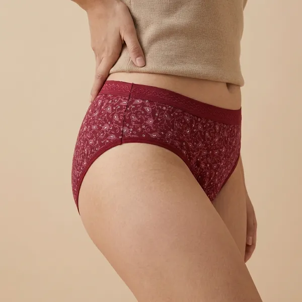Red_Inter_Lock_Innerwear_For_Women