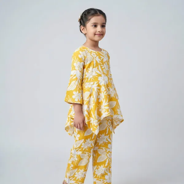 Yellow_Floral_Print_Kurta_Pajama_Set_And_Blue_Floral_Printed_Sleeveless_Jumpsuit_For_Girls_Pack_Of_4