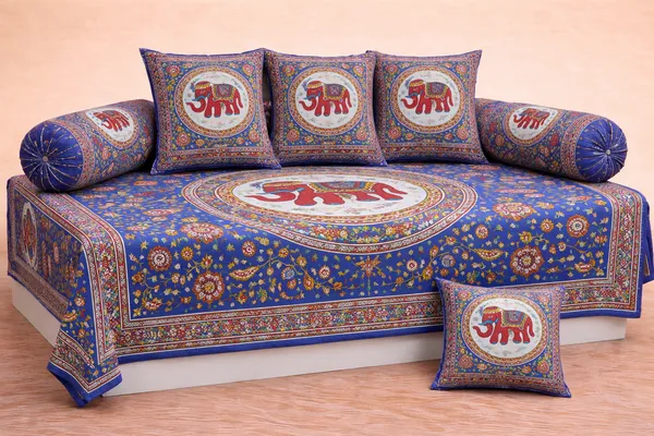 Multicolor_Cotton_Dabu_Diwan_Bedsheet_Set_With_210_Thread_Count