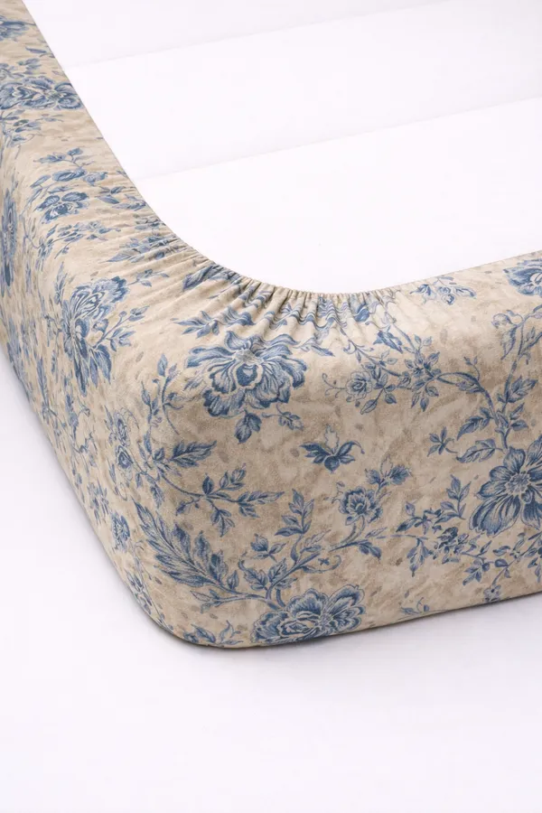 Blue_Cotton_Blue_Stone_Double_Bedsheet_With_210_Thread_Count