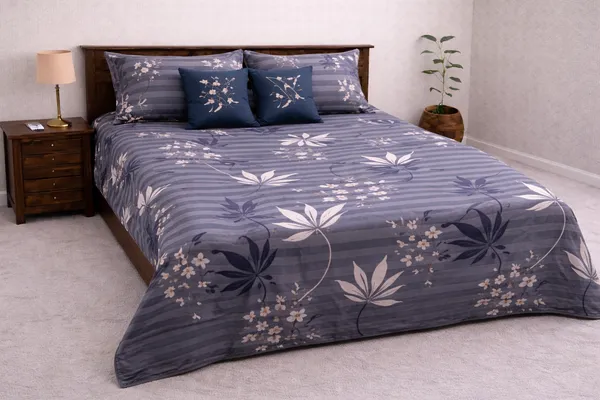 Grey_Cotton_5_Pc_Bedding_Set_With_210_Thread_Count